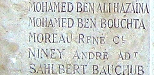 MOREAU Rene Monument commemoratif aux combats de juin 1940-detail